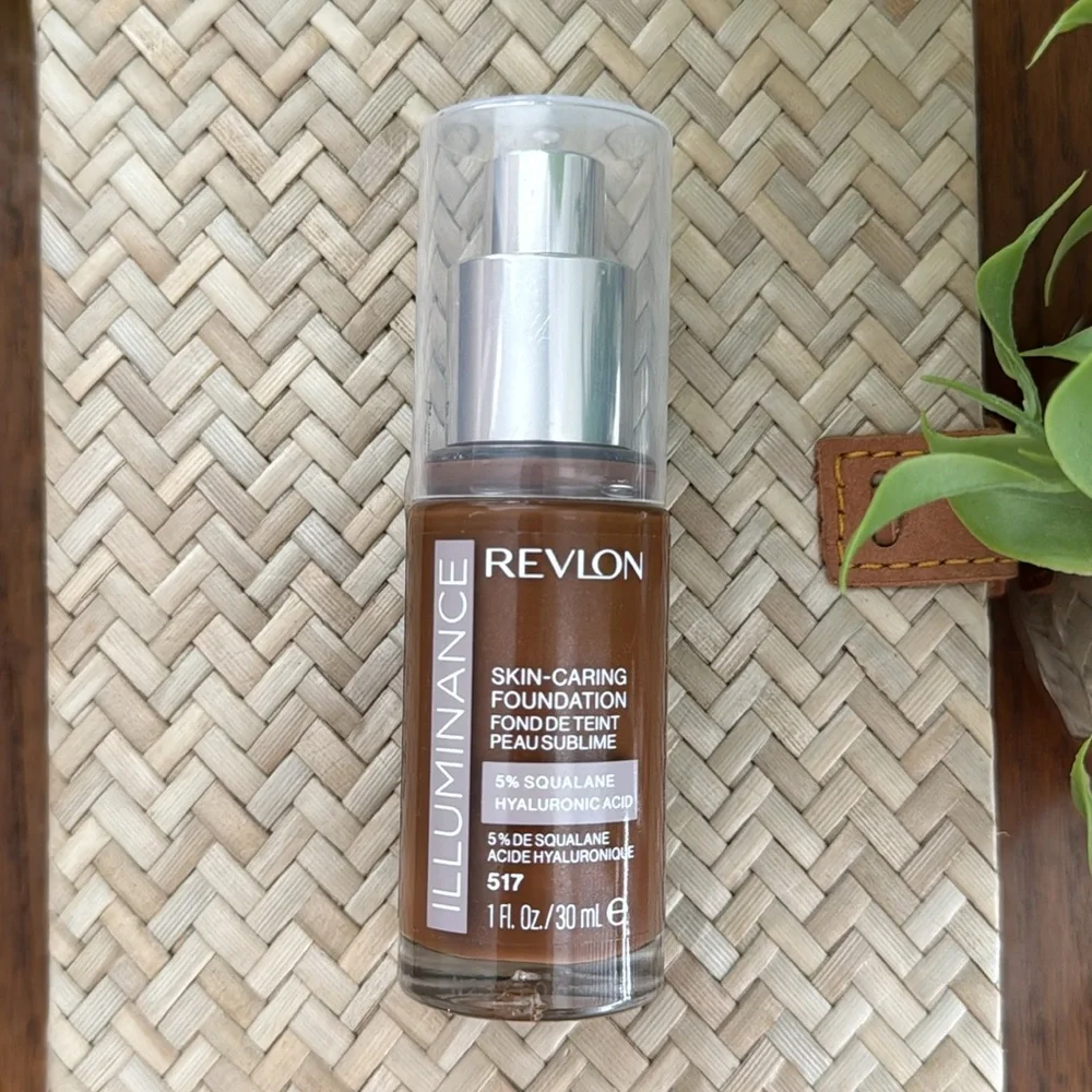 3/$15 🌸 Revlon Illuminance Skin Caring Foundation Squalane Hyaluronic Acid 517